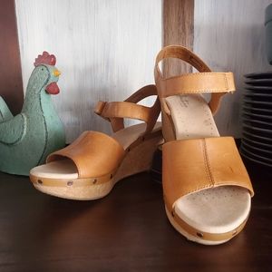 Clark's women's sandals